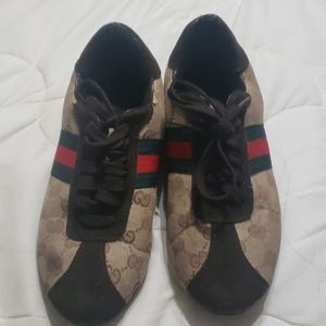 Gucci tennis shoes